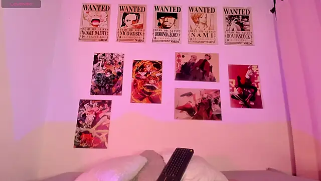 Luna-Chann online show from October 2025 08:52:01 PM