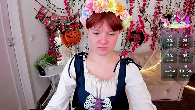 DreamyLuna online show from October 2025 08:30:01 PM