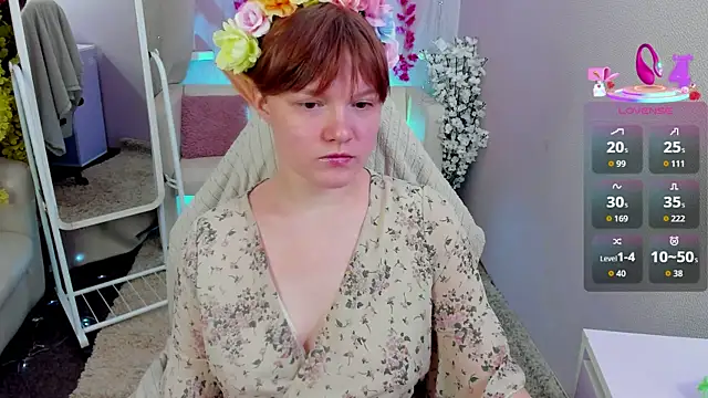 DreamyLuna online show from October 2025 08:21:02 PM
