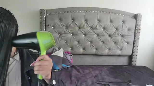 Nesuko kamado  online show from October 2025 03:19:02 PM