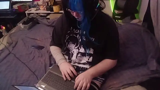 Snapshot of AshThaSissy chatting on October 2025 01:29:01 AM AshThaSissy online show from October 2025 01:29:01 AM