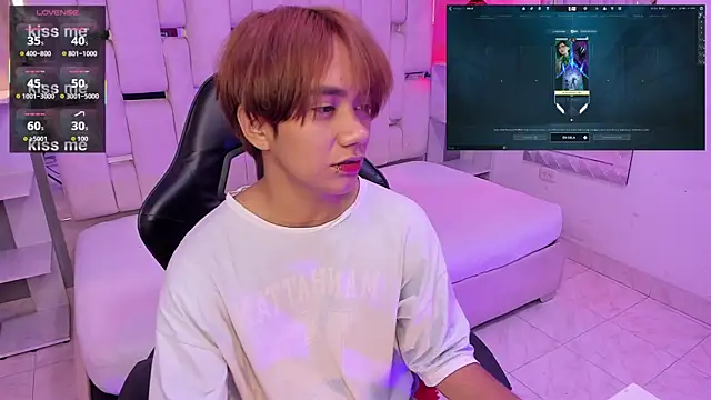 Eriol  online show from November 2025 12:48:02 PM