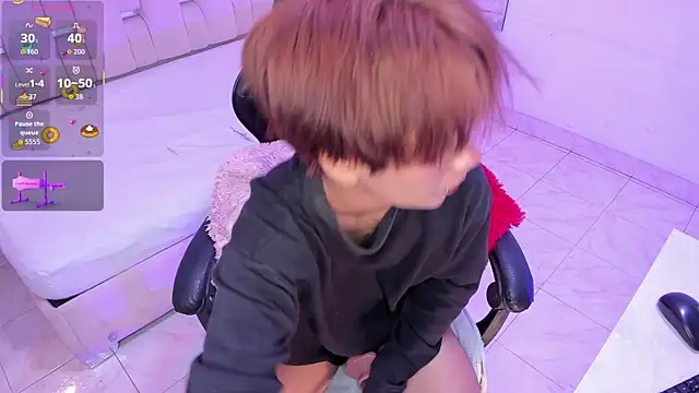 Eriol  online show from November 2025 12:31:01 PM