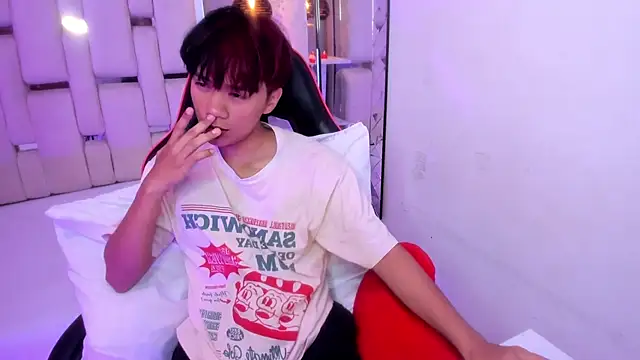 Snapshot of Eriol_ chatting on September 2025 12:01:01 PM Eriol online show from September 2025 12:01:01 PM