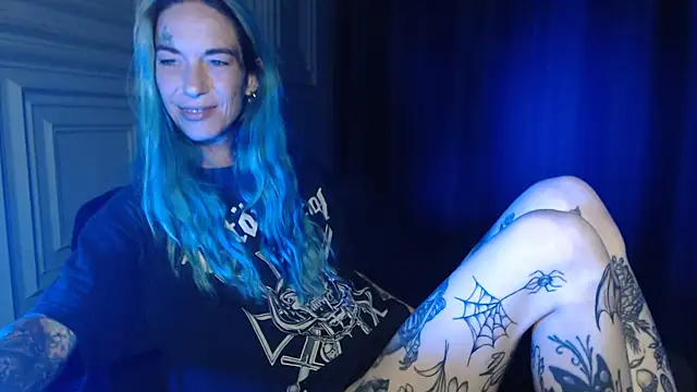 RavenryderUK online show from June 2026 09:08:01 PM