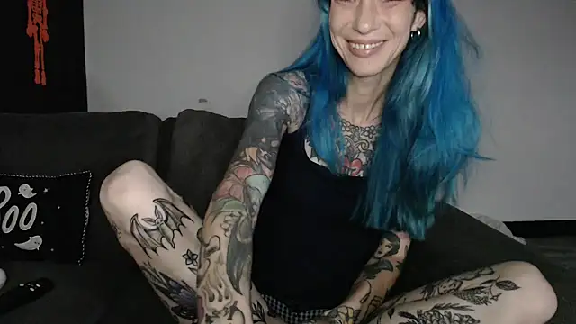 RavenryderUK online show from October 2025 11:27:02 PM