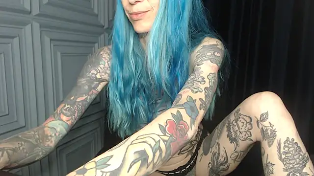 RavenryderUK online show from May 2026 08:56:02 PM