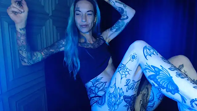 RavenryderUK online show from June 2026 09:20:02 PM