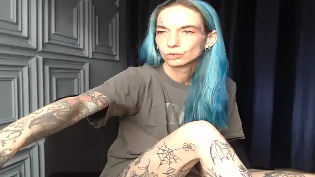 RavenryderUK online show from April 2026 11:46:02 AM