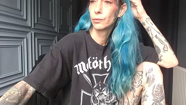 RavenryderUK online show from May 2026 10:34:02 AM