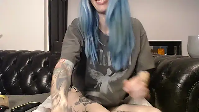 RavenryderUK online show from January 2025 12:05:02 AM