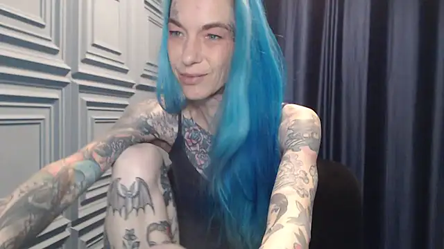 RavenryderUK online show from April 2026 09:33:02 PM