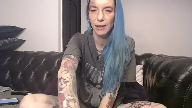 RavenryderUK online show from February 2025 09:56:02 PM