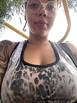 ray long222 online show from November 2025 02:43:01 PM