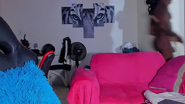 ray long222 online show from February 2026 12:45:01 PM