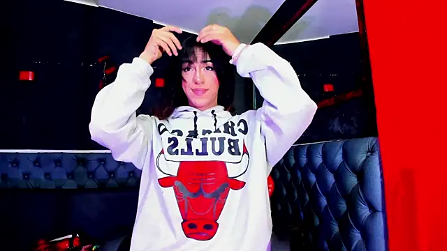 Isabella stanford2 online show from December 2025 02:08:02 PM