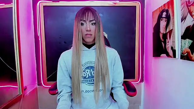 Isabella stanford2 online show from October 2025 02:18:01 PM