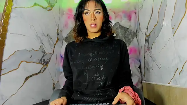 Isabella stanford2 online show from December 2025 01:43:02 PM