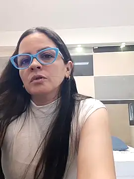 Zara Jackson online show from May 2026 02:47:01 PM