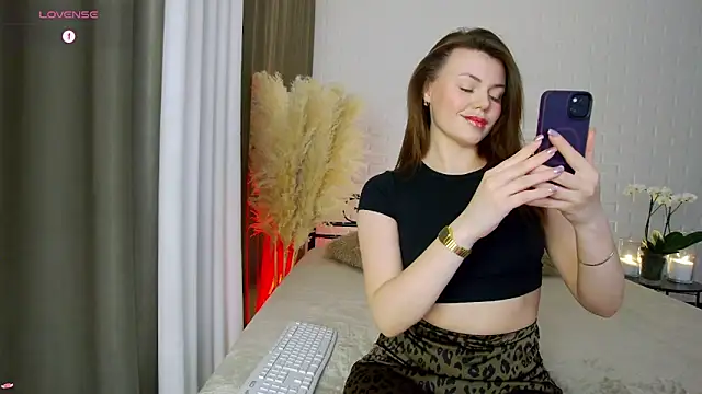  RiverLov online show from April 2026 08:21:01 PM