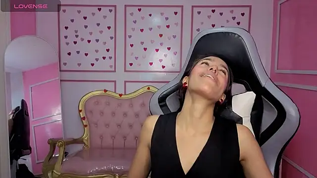 stephania t online show from February 2026 12:38:02 PM