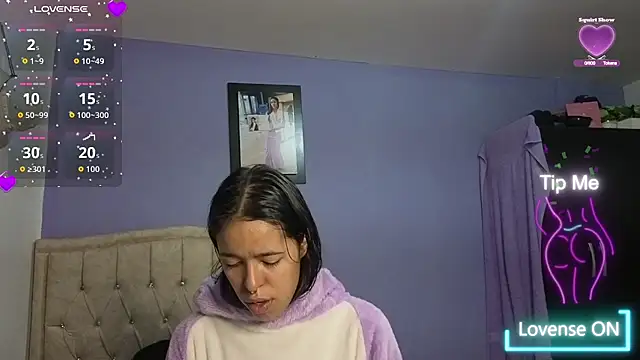 Snapshot of stephania_t chatting on July 2026 02:35:01 PM stephania t online show from July 2026 02:35:01 PM