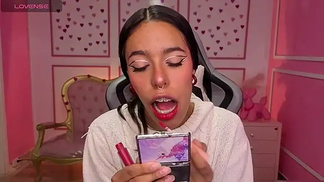 Snapshot of stephania_t chatting on November 2025 11:47:01 AM stephania t online show from November 2025 11:47:01 AM