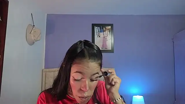 stephania t online show from March 2026 04:18:02 PM