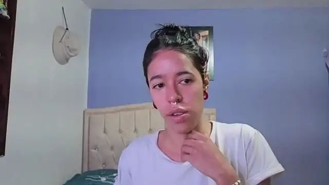 stephania t online show from March 2026 02:44:02 PM