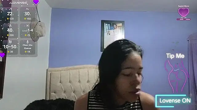 Snapshot of stephania_t chatting on June 2026 12:58:02 PM stephania t online show from June 2026 12:58:02 PM
