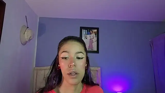 stephania t online show from March 2026 03:43:01 PM