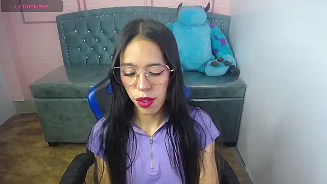 stephania t online show from March 2025 10:39:02 AM