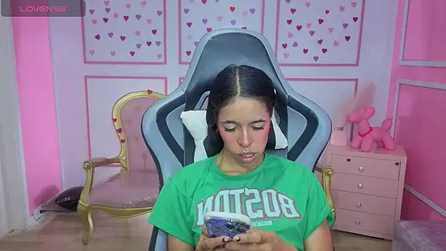 stephania t online show from February 2026 12:25:02 PM