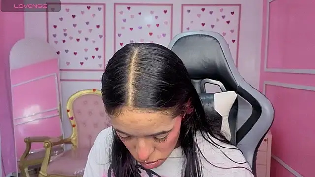 stephania t online show from February 2026 12:16:01 PM