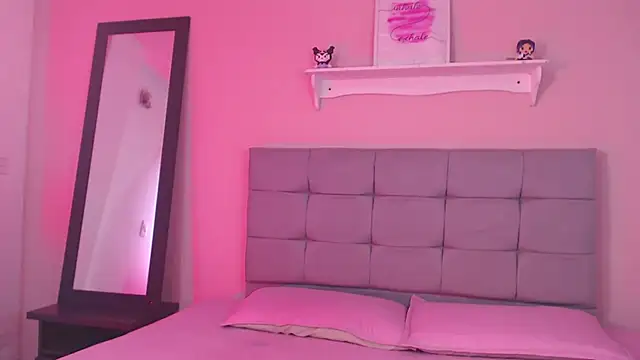 julz 03 online show from February 2026 10:16:01 PM