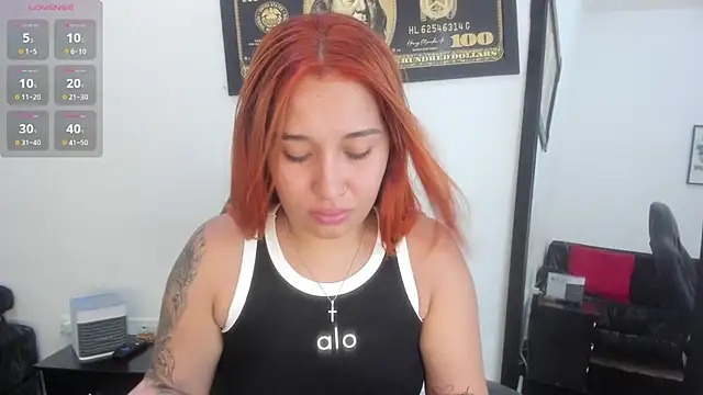 Alba Grey online show from October 2025 09:26:01 PM