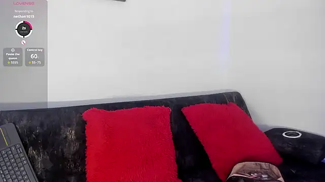 Alba Grey online show from October 2025 10:17:02 PM