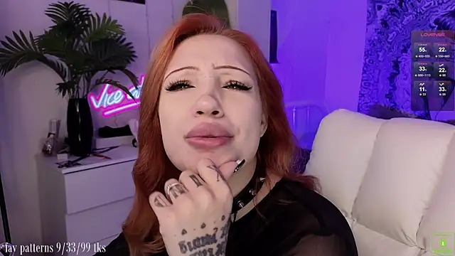 violetviolator online show from November 2025 04:11:01 AM