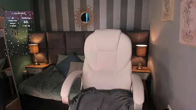 Snapshot of _Sophie__miller chatting on March 2025 07:55:01 PM Sophie miller online show from March 2025 07:55:01 PM