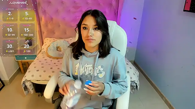 Snapshot of _Sophie__miller chatting on September 2025 09:47:01 PM Sophie miller online show from September 2025 09:47:01 PM