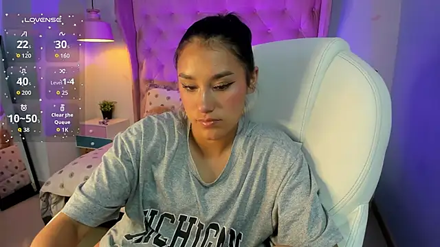  Sophie  miller online show from February 2026 08:17:02 PM