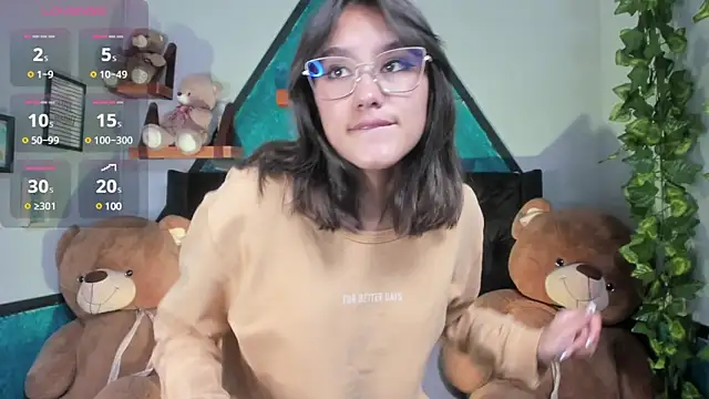 Snapshot of _Sophie__miller chatting on February 2025 07:21:02 PM Sophie miller online show from February 2025 07:21:02 PM