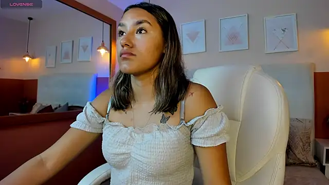  Sophie  miller online show from April 2026 03:59:02 PM