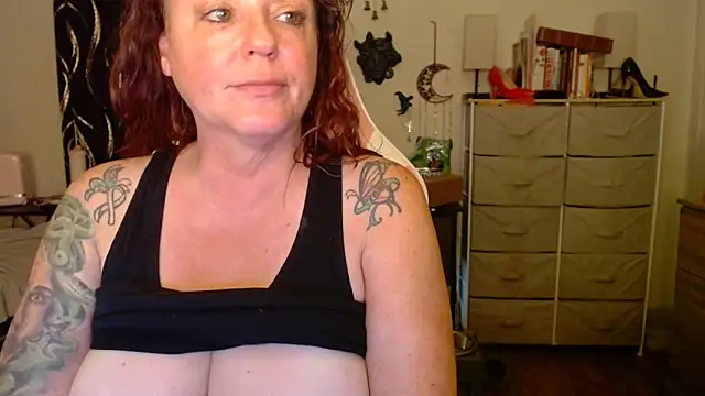 Nikkimastersgirl1091 online show from May 2026 01:35:02 AM