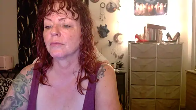 Nikkimastersgirl1091 online show from April 2026 01:30:02 AM