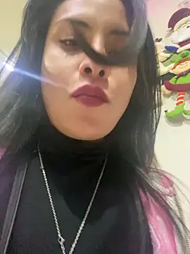 Snapshot of Effyvice13 chatting on December 2025 12:16:02 AM Effyvice13 online show from December 2025 12:16:02 AM