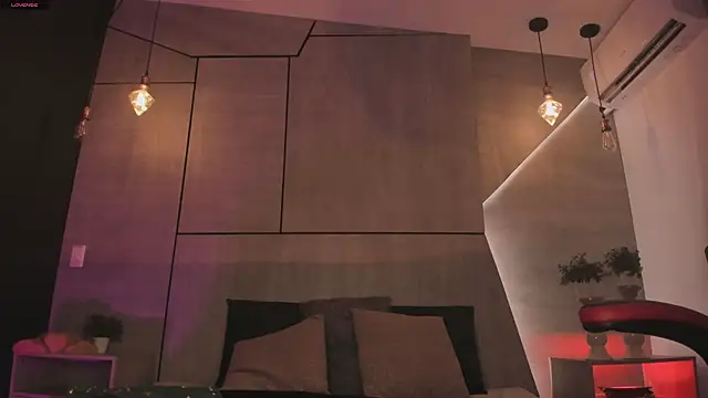NyxShadow   online show from October 2025 04:13:01 AM