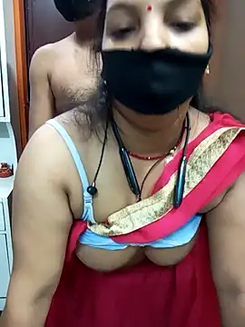 Snapshot of Manjudear chatting on May 2026 06:57:02 AM Manjudear online show from May 2026 06:57:02 AM