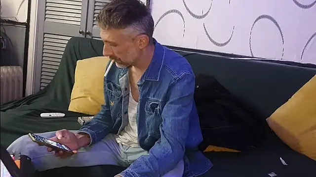 unclestefansdick online show from November 2025 09:07:01 PM