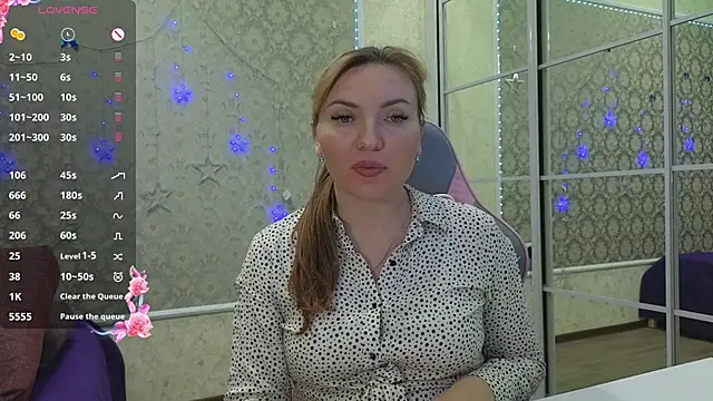 Snapshot of -DIVORA- chatting on February 2025 07:52:01 PM -DIVORA- online show from February 2025 07:52:01 PM